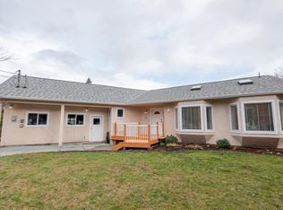 881 Therres Cres, Ladysmith, BC V9G 1N5