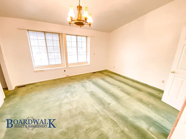 5677 S Esprit Dr — Photo 10