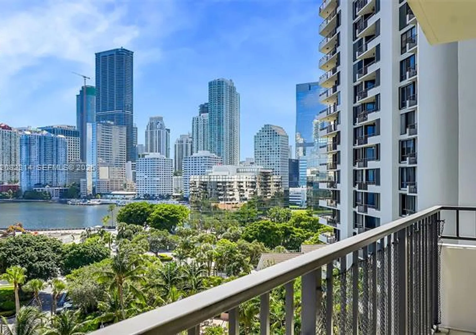520 Brickell Key Dr cu-A1007, Miami, FL 33131 — Photo 4