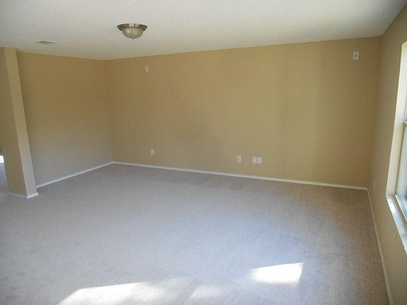 2nd image of 6659 Leaning Oaks St