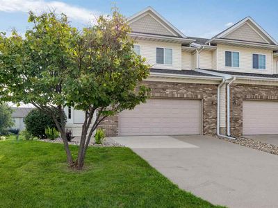 1570 Vandello Cir, North Liberty, IA, 52317