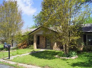 903 Marvins Cv, Elgin, TX 78621