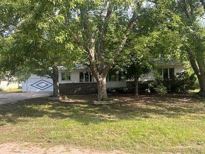 405 E Maple Ave, Harvard, NE, 68944