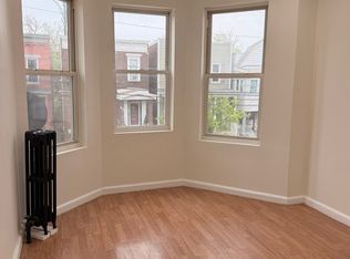 86 Woodlawn Ave FLOOR 2, Jersey City, NJ 07305