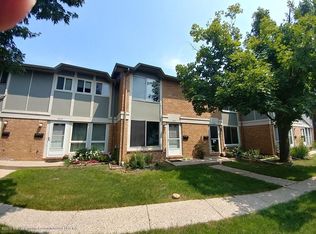 965 Barclay Ln, East Lansing, MI 48823