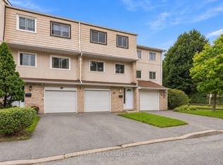 1975 Rosefield Rd #41, Pickering, ON L1V3E3