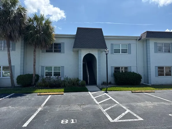 369 S McMullen Booth Rd APT 82, Clearwater, FL 33759
