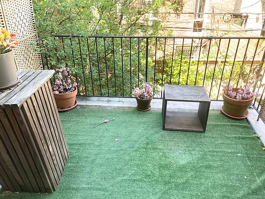 Rented by Douglas Elliman | media 2