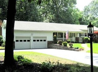 21 Woodstead Rd, Ballston Lake, NY 12019