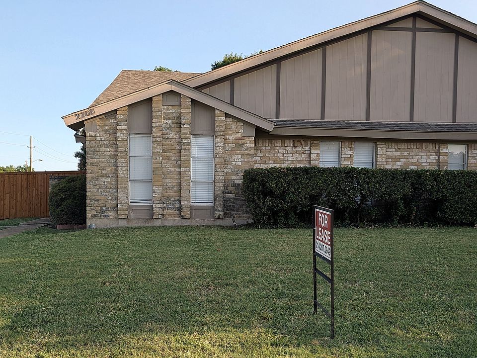 1st image of 2700 Clear Springs Dr