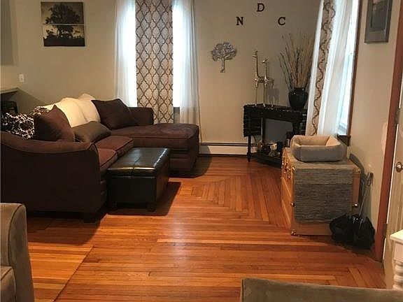 2nd image of 15 Clifton Ave