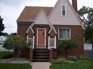 802 Waterloo Ave, Monroe, MI 48161