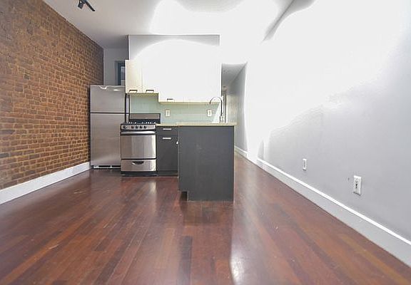 3rd image of 534 W 159th St APT 4D
