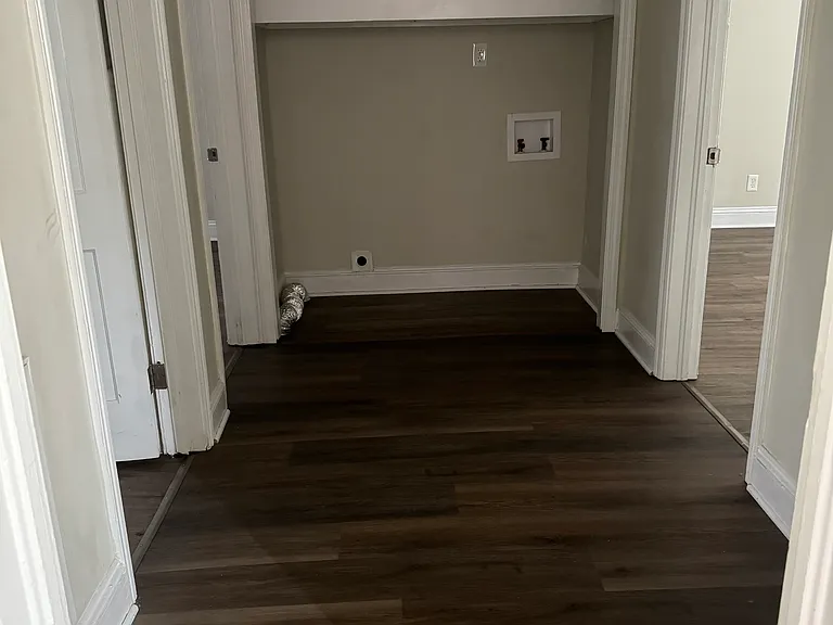 1702 Bragg Blvd — Photo 14