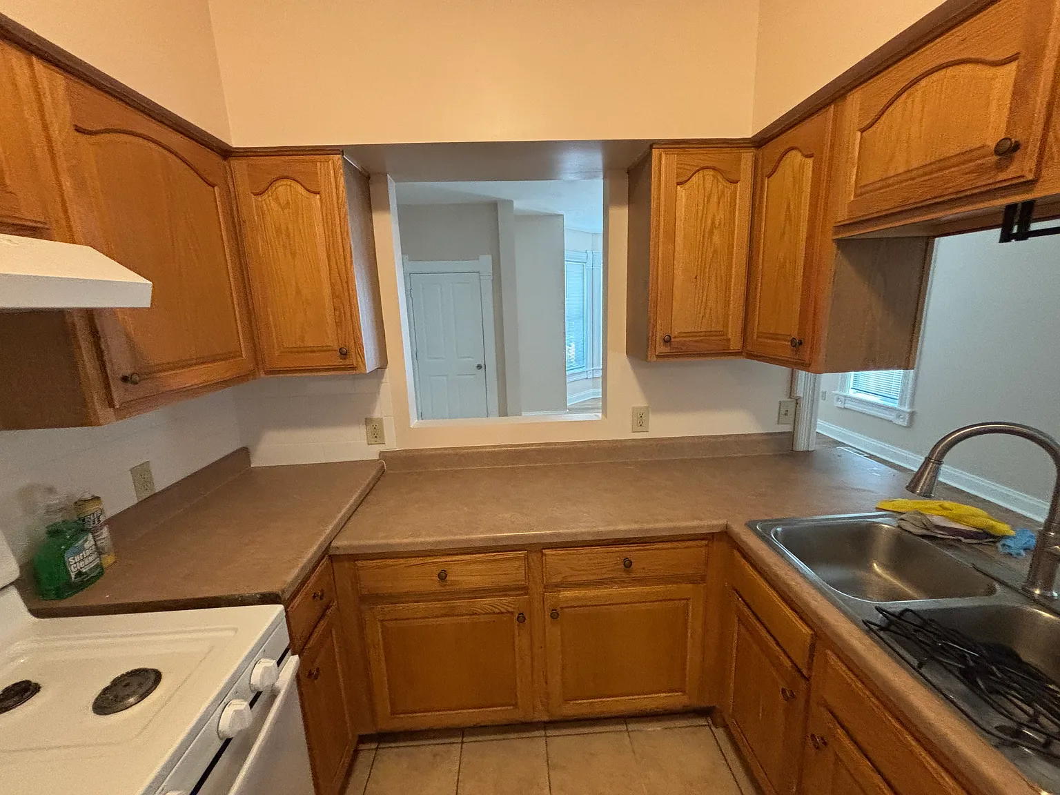 2 bed, 1150 sqft, $1,200 — Photo 4