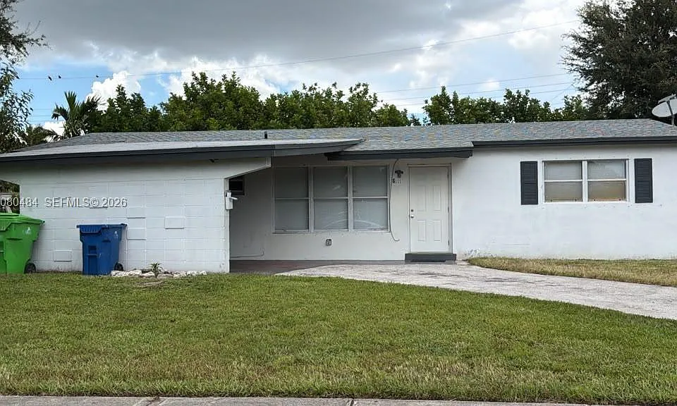 6111 NW 17th Ct
