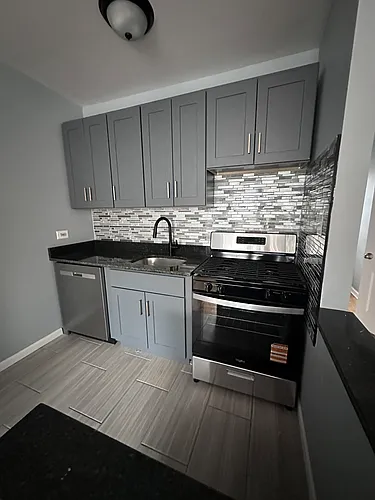 5670 N Ridge Ave #K Photo 1