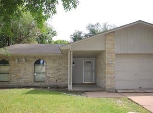 6730 Blue Ridge Dr, Richmond, TX 77469