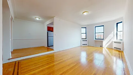 40-66 Ithaca Street, #6E