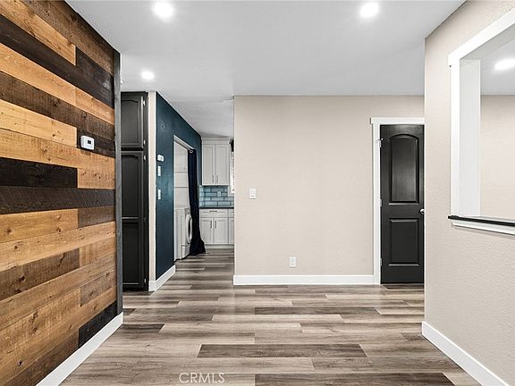 3rd image of 1131 Stewart Ave