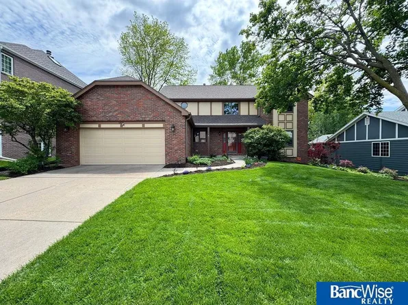 6431 Shenandoah Dr, Lincoln, NE 68510