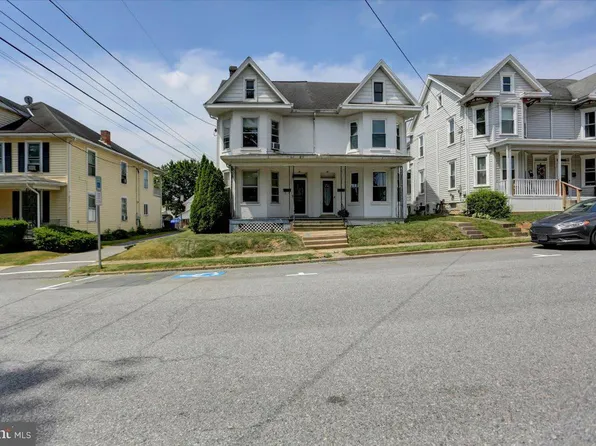 40 Montgomery Ave, Shippensburg, PA 17257
