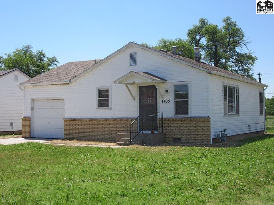 1st image of 1705 E 30th Ave