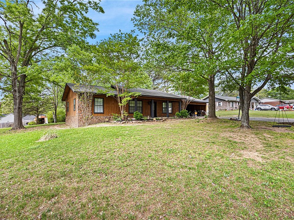 1st image of 48 Terrace Dr