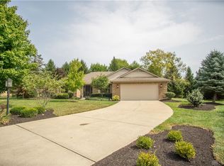 290 Lairwood Dr, Dayton, OH 45458
