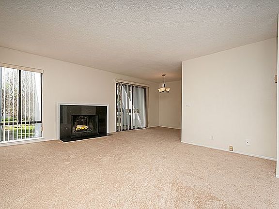 2nd image of 908 Beach Park Blvd APT 116