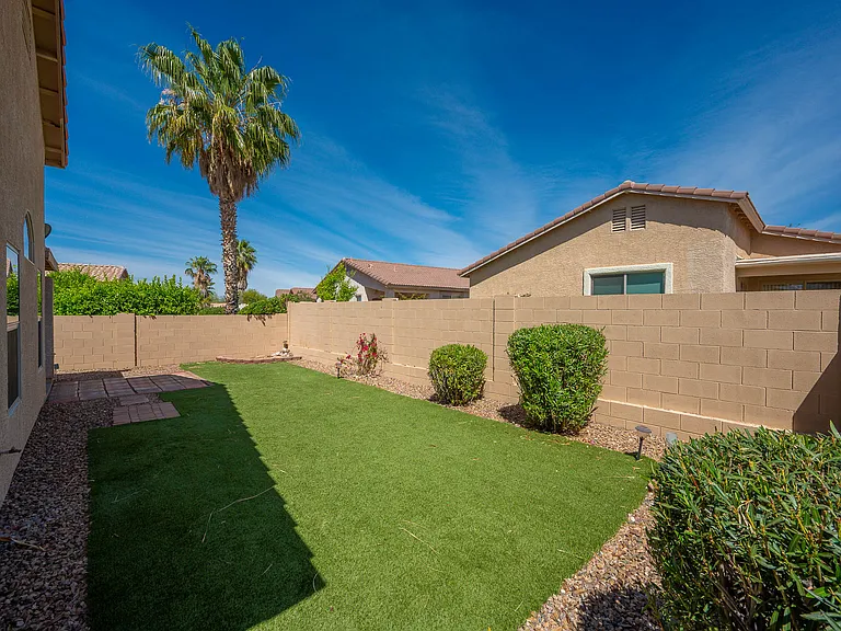 114 W Freddie Canyon Way — Photo 19