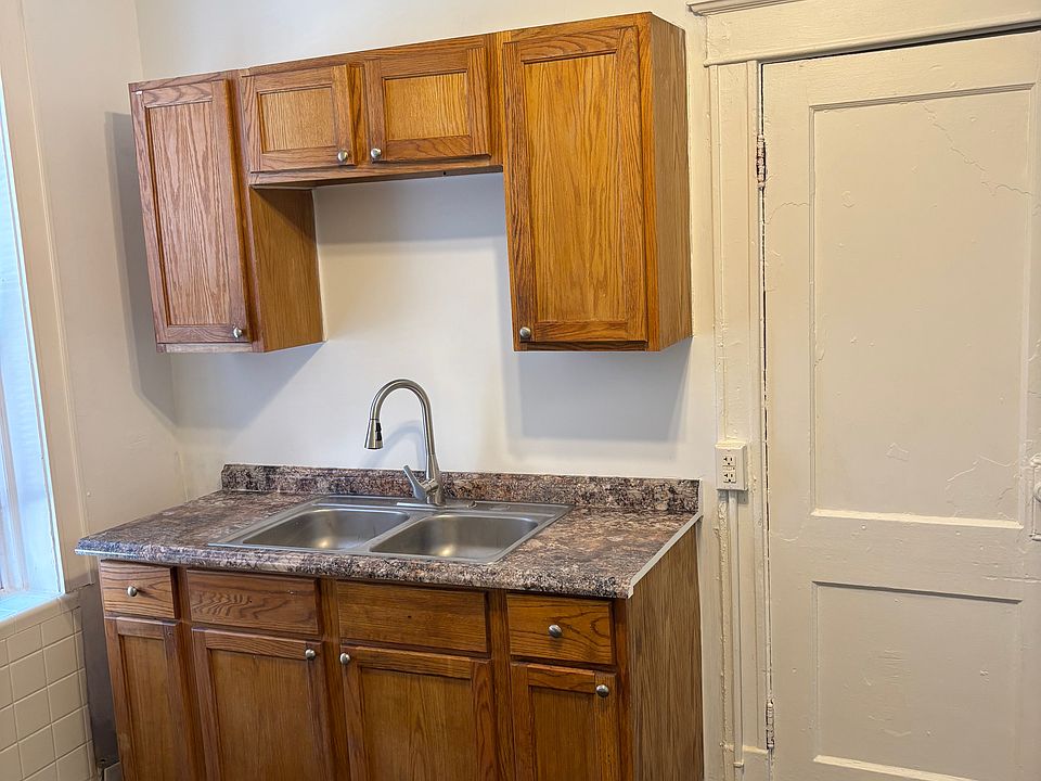 1st image of 2649 Utah St #1