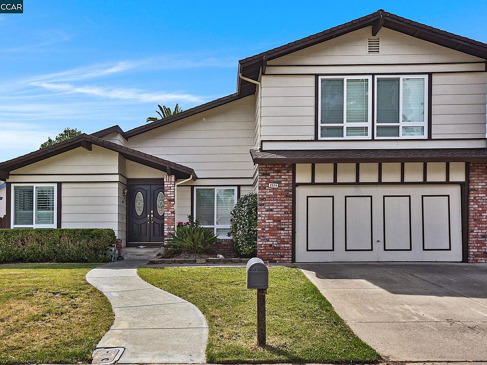 1st image of 2329 Cordoba Way