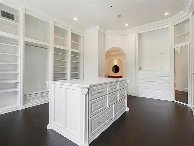 6420 Riverside Dr NW — Photo 50