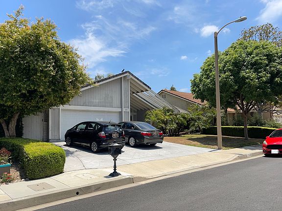 2nd image of 3303 Sawtooth Ct