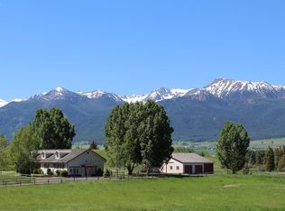 21 Valley Heights Dr, Enterprise, OR 97828