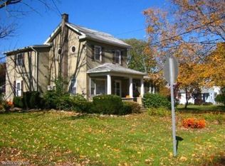 654 Avenue E, Danville, PA 17821