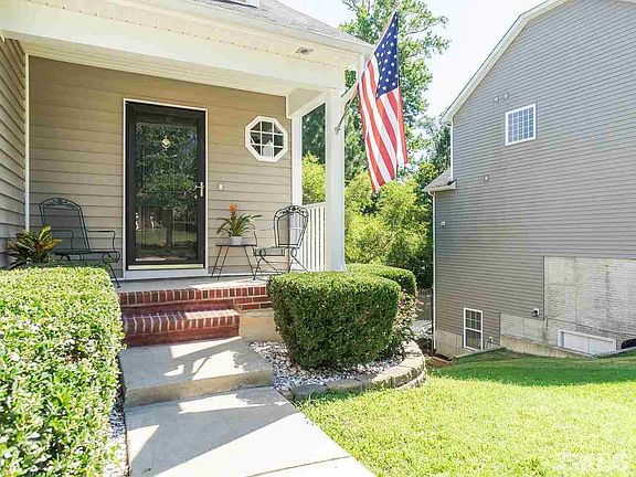 4th image of 456 Texanna Way