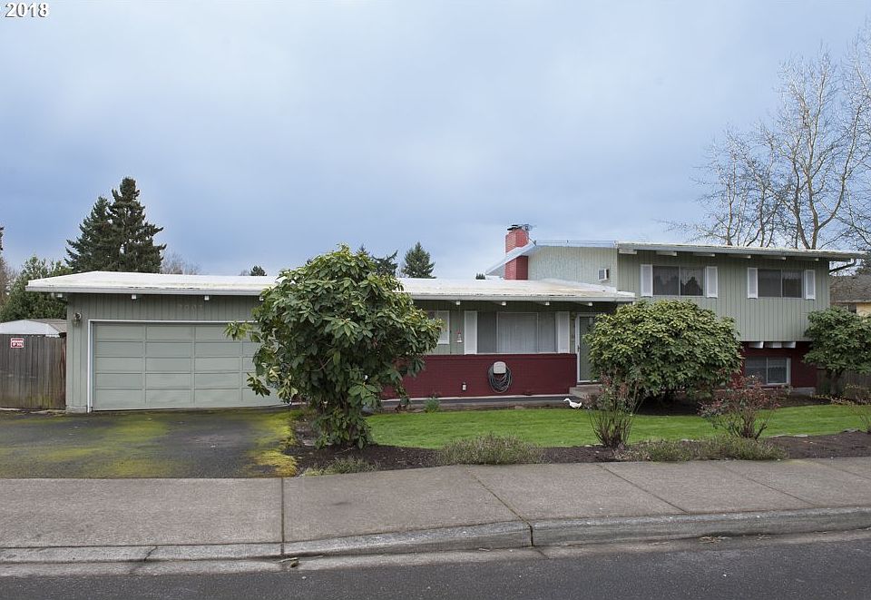 1st image of 2001 NW 94th St