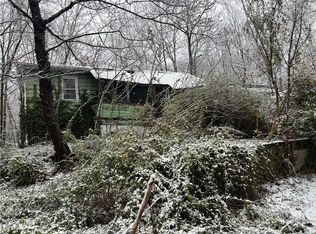 104 Lewis Ln, Wallkill, NY