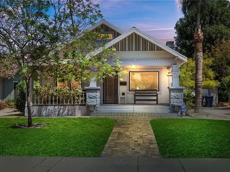 3981 Rosewood Pl — Photo 9