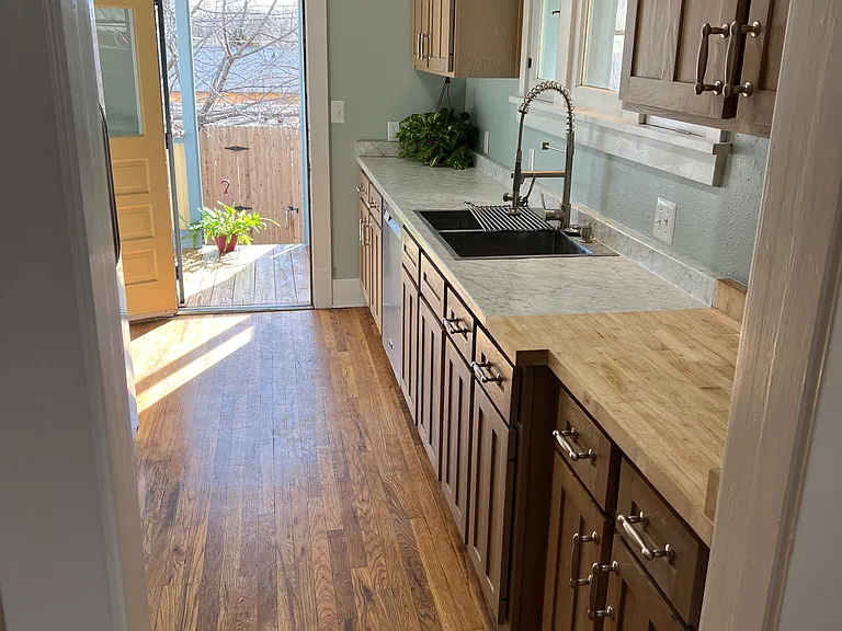1408 Silver Ave SE — Photo 4