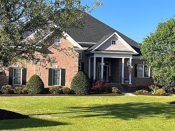2nd image of 264 Brookshire Pl SW