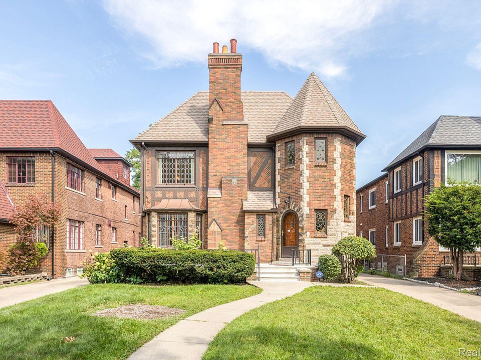 1st image of 16886 La Salle Ave