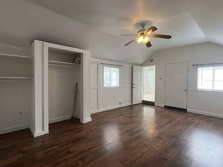 1706 W Arrowhead Pl — Photo 14