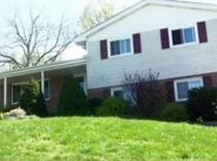 632 Horn St, Washington, MO 63090