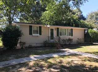 305 Oak Ln, Barnwell, SC 29812