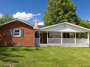 80 Alta Ct NW, Christiansburg, VA 24073