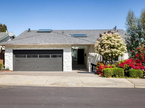 924 Anita Ave, Belmont, CA 94002