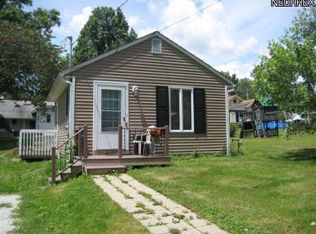 3244 Lakeway St, Akron, OH 44319